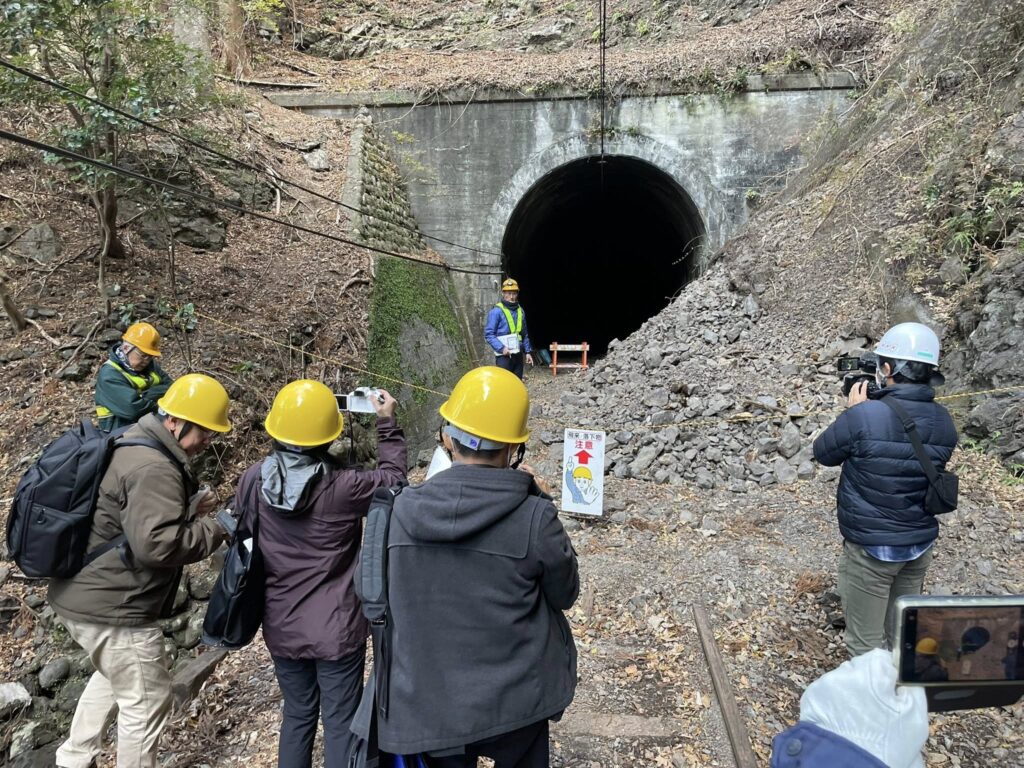 今日は復旧工事現場へ