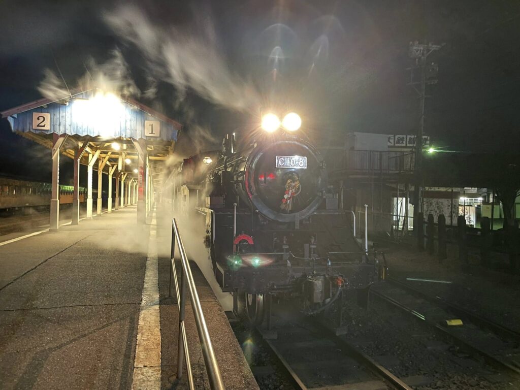 年越し夜行列車　運転中